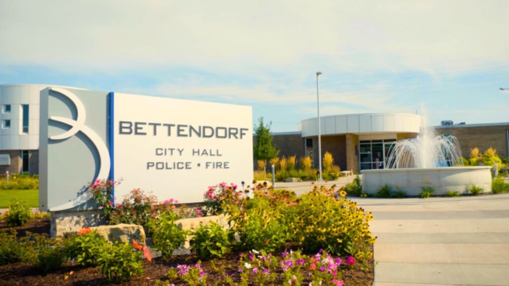 City of Bettendorf City Hall, Iowa